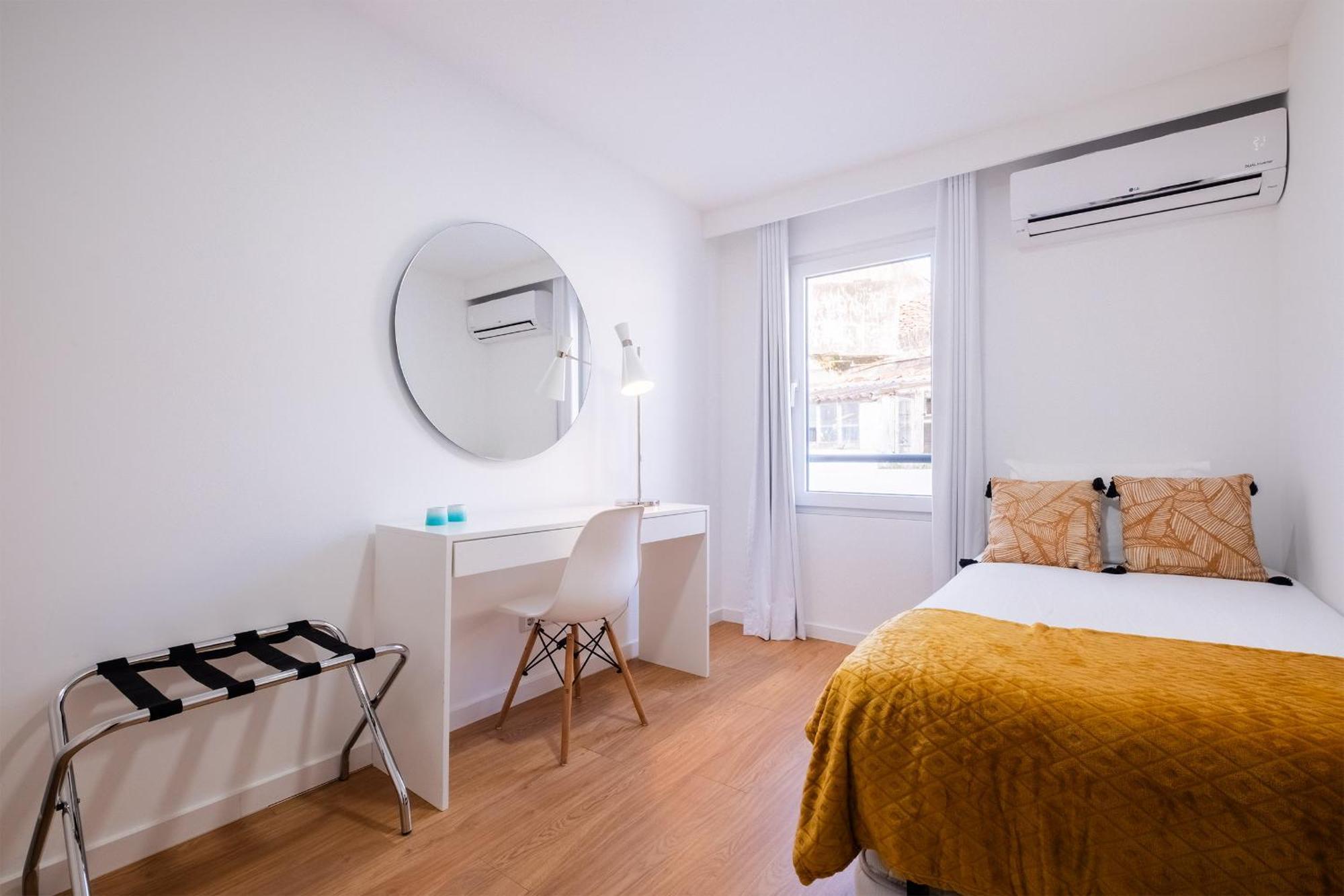 Ponta Delgada Flats - Host & Chill Daire Dış mekan fotoğraf